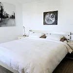Willa Sata V100 *