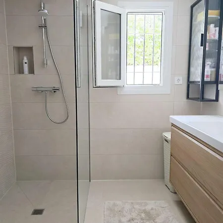 Sata V100 * Fuengirola